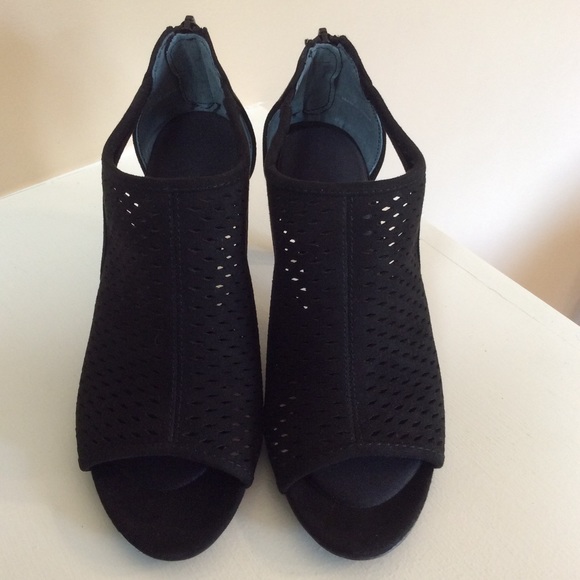 Style &Co. Black Haddiee Ankle Bootie Heels - Picture 2 of 5